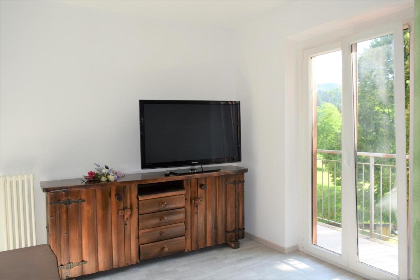 Green House Mountain Lake Iseo Hospitality Apartman Bossico Kültér fotó